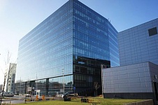 Входная группа Hewlett-Packard / Хьюлетт-Паккард, представительство в России. Москва, Ленинградское шоссе,  16а, корпус  3